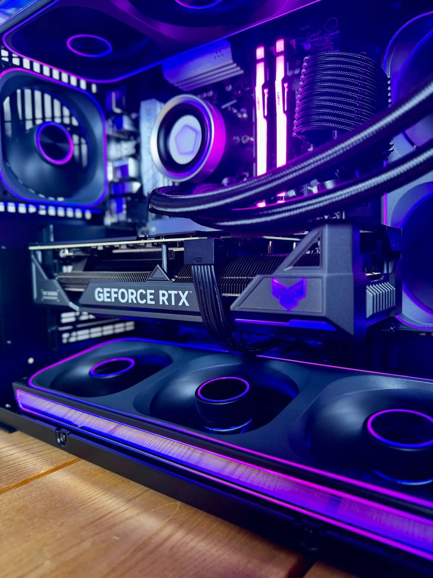 Monster Gamer PC — Ryzen 7 9800X3D - RTX 4070 Ti Super - 32GB RAM - 2TB SSD